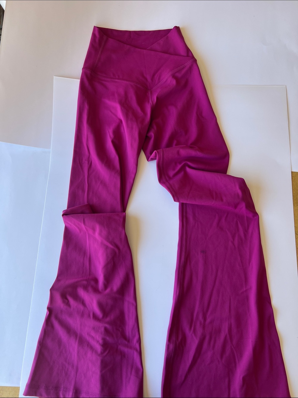 CRZ YOGA woman’s Magenta Flare Leggings
